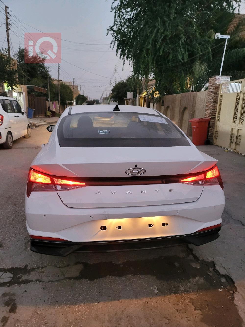 هیوندای ئەلەنترا